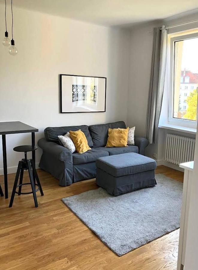 Cute Apartment In The City Center , 2-Beds , Wi-Fi - By Hik Apartments วอร์ซอ ภายนอก รูปภาพ